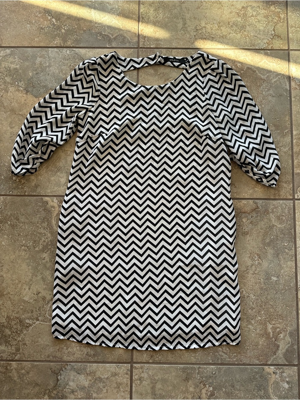 Black & White Chevron Shift Dress with open back detail